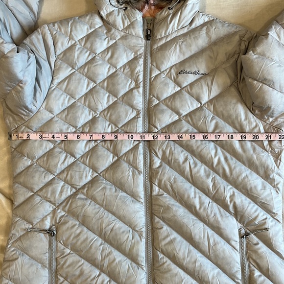 Eddie Bauer puffer coat - Picture 11 of 13